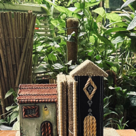 Handcrafted Rustic Village Bookend – Charming Home Decor