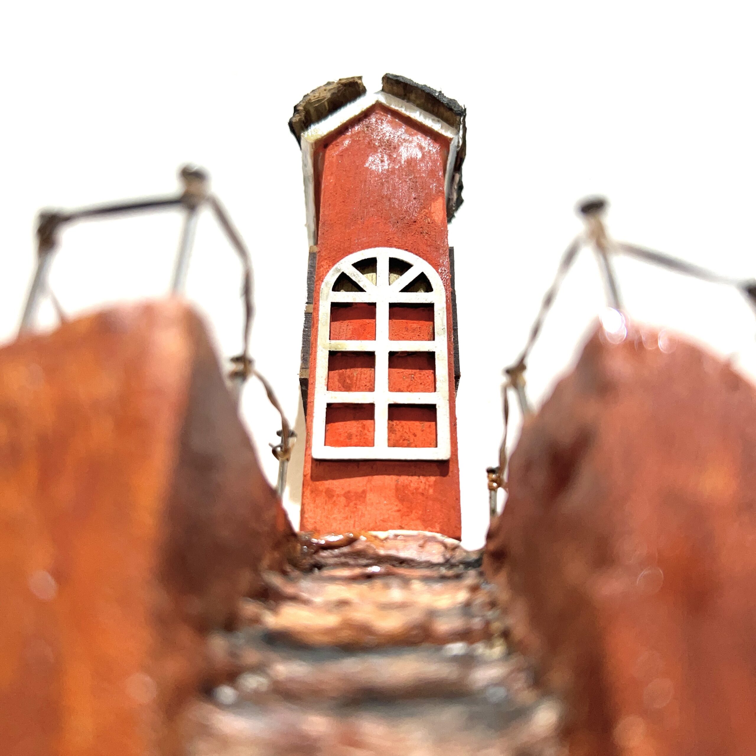 Vintage Red Lighthouse Wall Decor – Handcrafted Rustic Wooden Coastal Home Decoration
