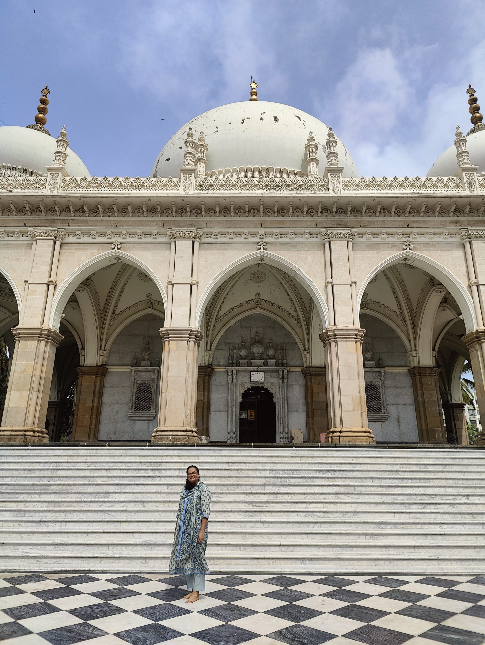 Hasnabad Dargah: The Taj Mahal of Mumbai