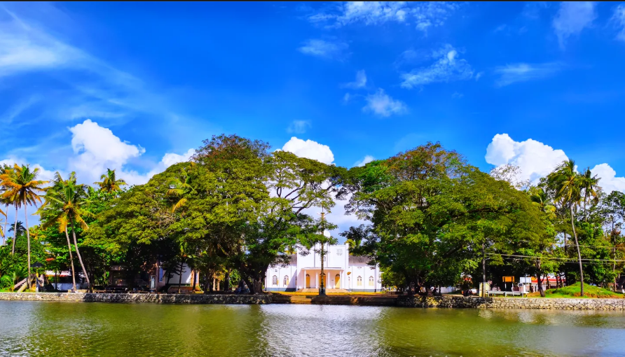 Holy cross Church, Kadalvathuruth, Gothuruth 

